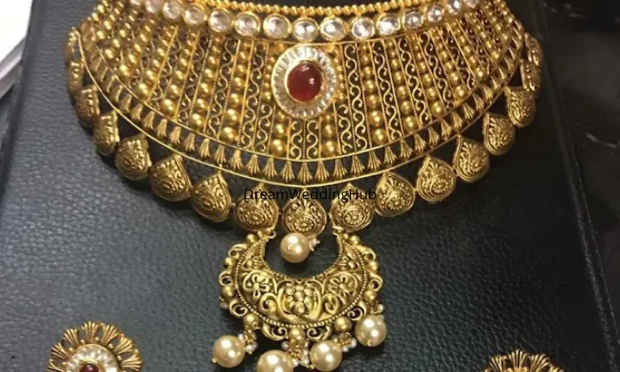 Fateh Chand Jewels